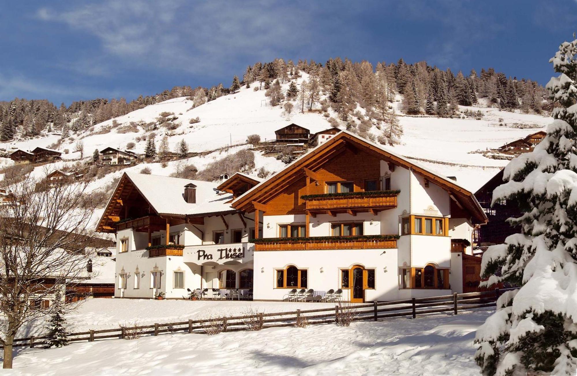 Hotel Pra Tlusel Selva di Val Gardena Extérieur photo