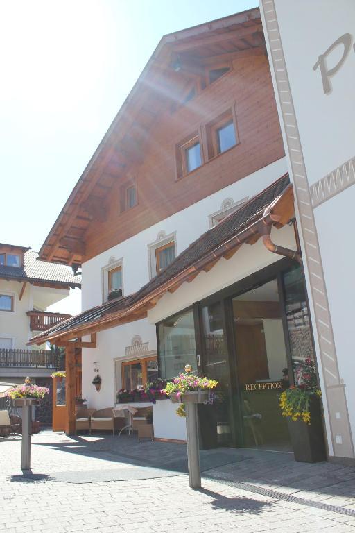 Hotel Pra Tlusel Selva di Val Gardena Extérieur photo